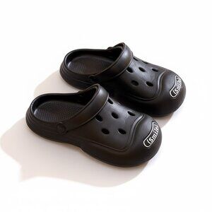 Women's Lightweight EVA Clogs with Smile Design – Breathable Sli！！BLACK